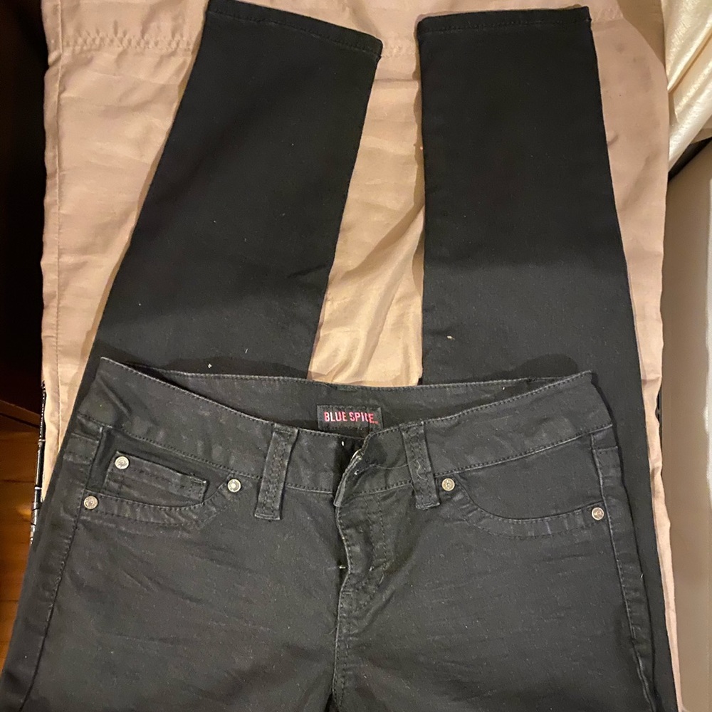 Black skinny jeans
